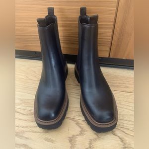 Sam Edelman Laguna Chelsea Boot Black
